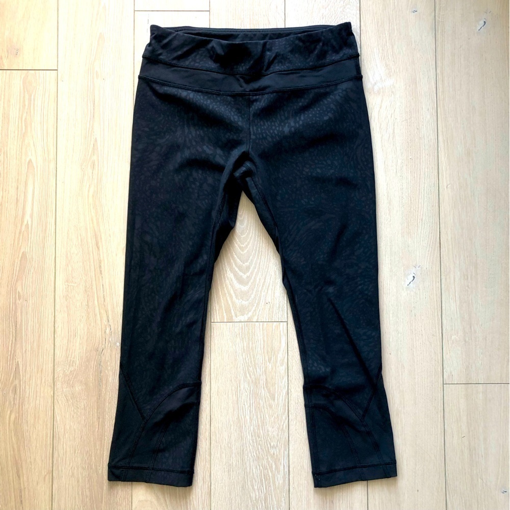 Lululemon Inspire Crop II Mesh Detailed Leggings in Black Size 6